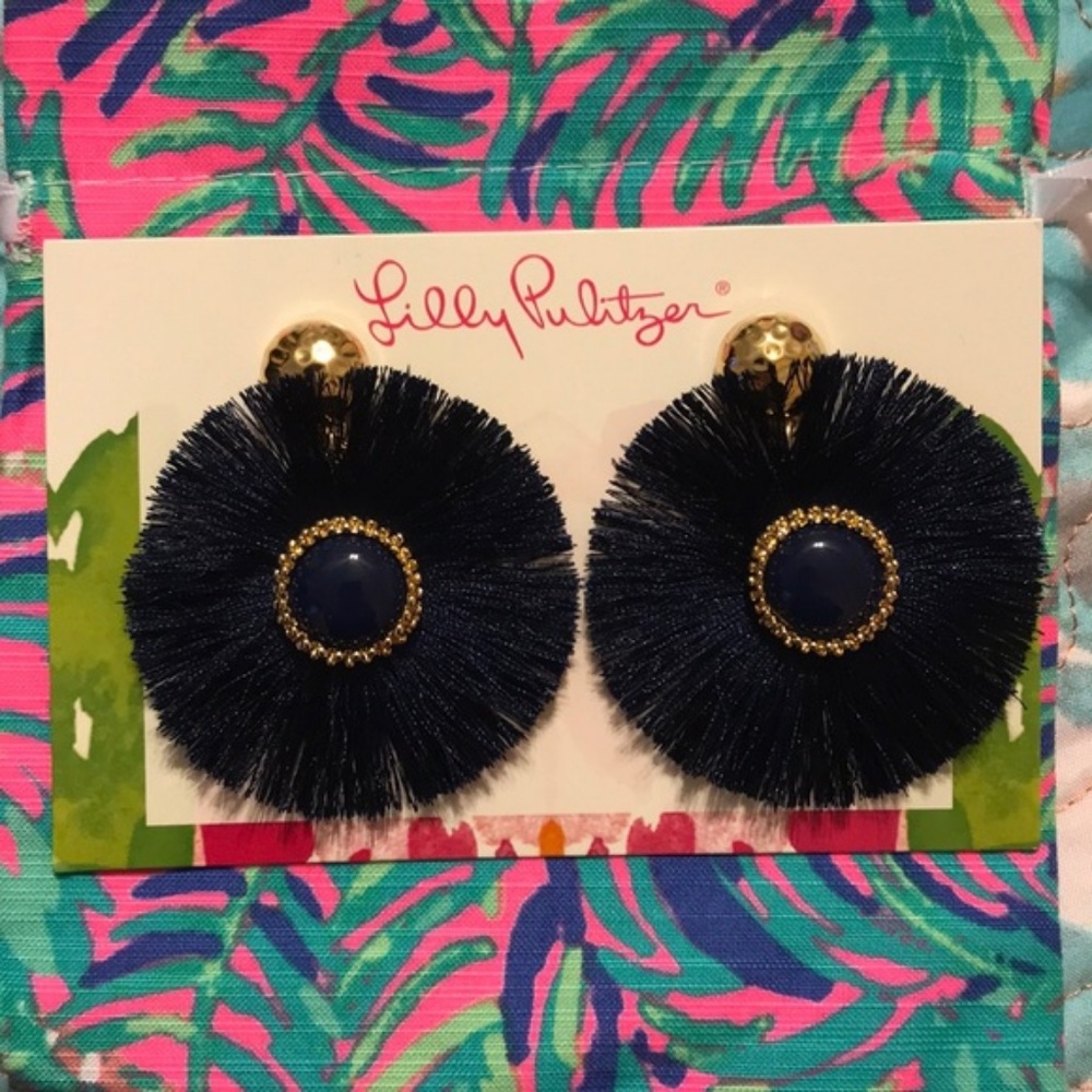 Fantastic true navy earrings
